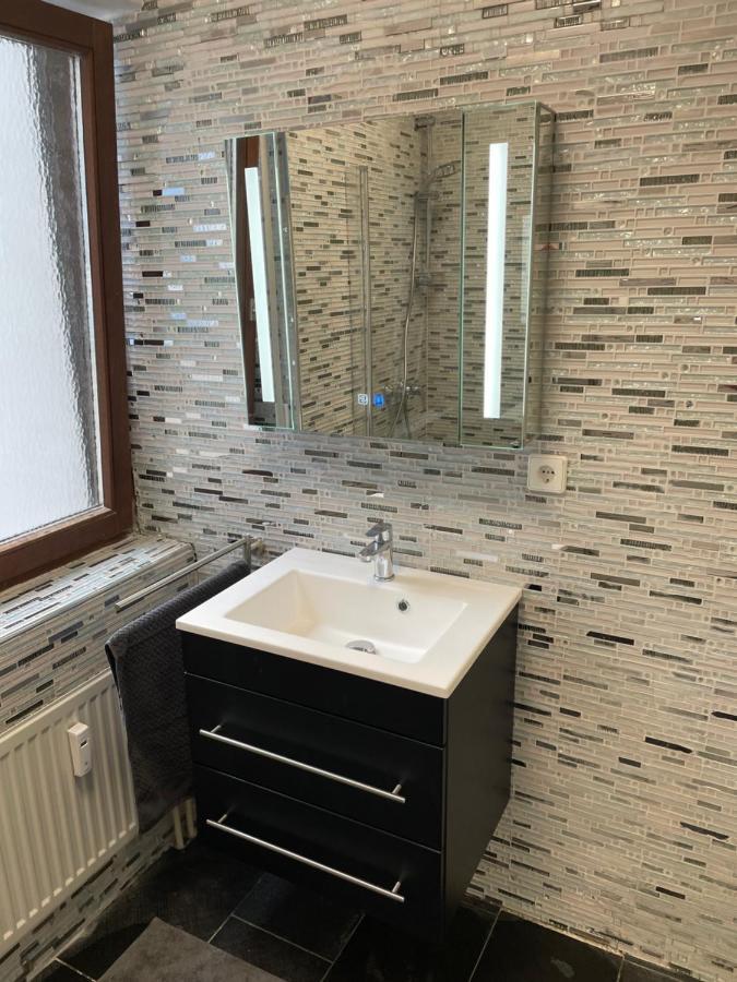 Zimmer Im Herzen Von Durlach Karlsruhe Esterno foto