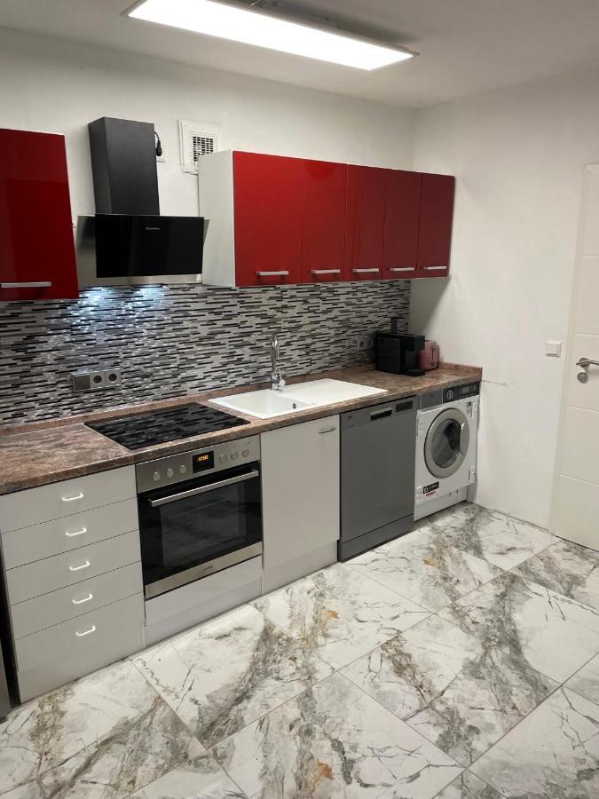 Zimmer Im Herzen Von Durlach Karlsruhe Esterno foto